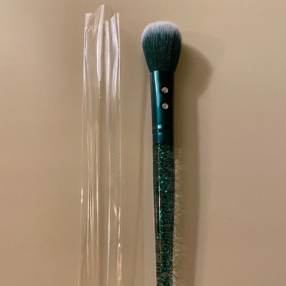 “SLMISSGLAM” P40 Round Blusher Brush - Picture 2 of 6